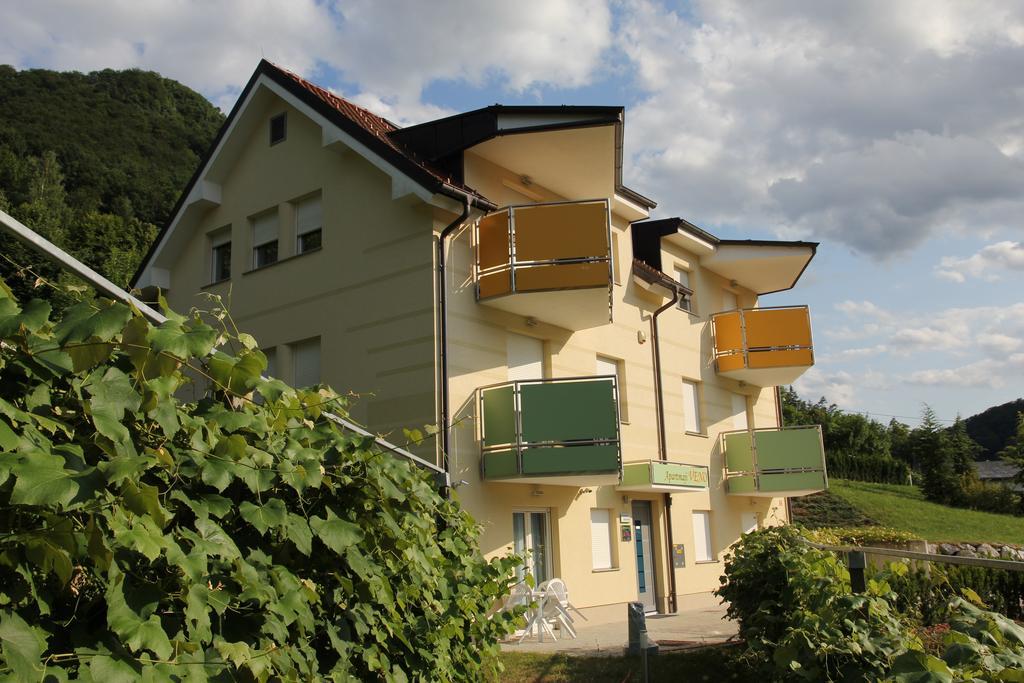Apartments Veno Lasko Luaran gambar