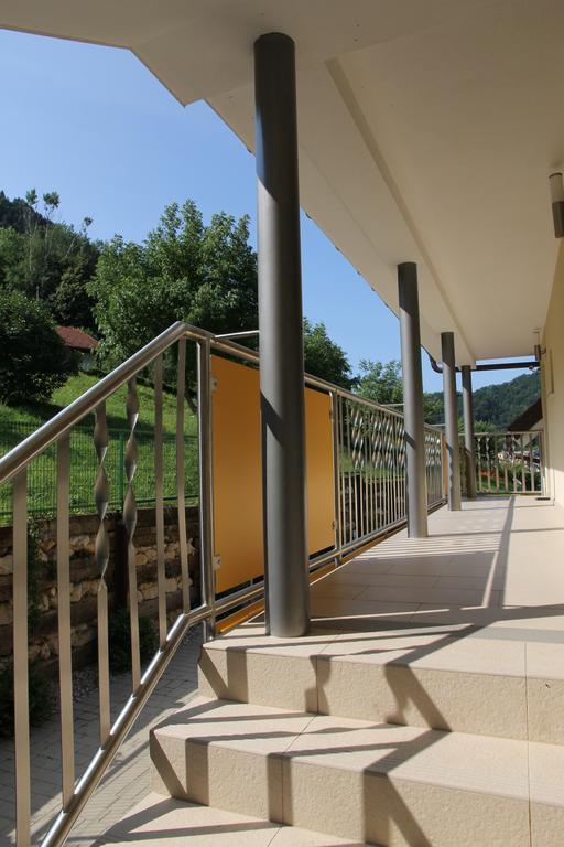 Apartments Veno Lasko Luaran gambar
