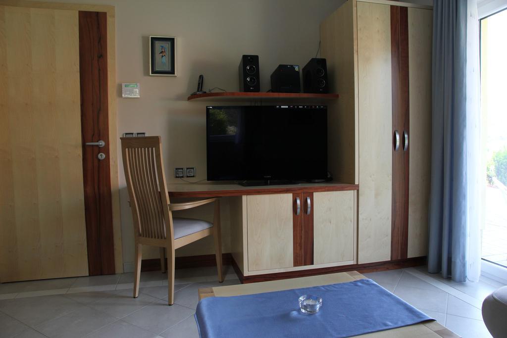 Apartments Veno Lasko Bilik gambar