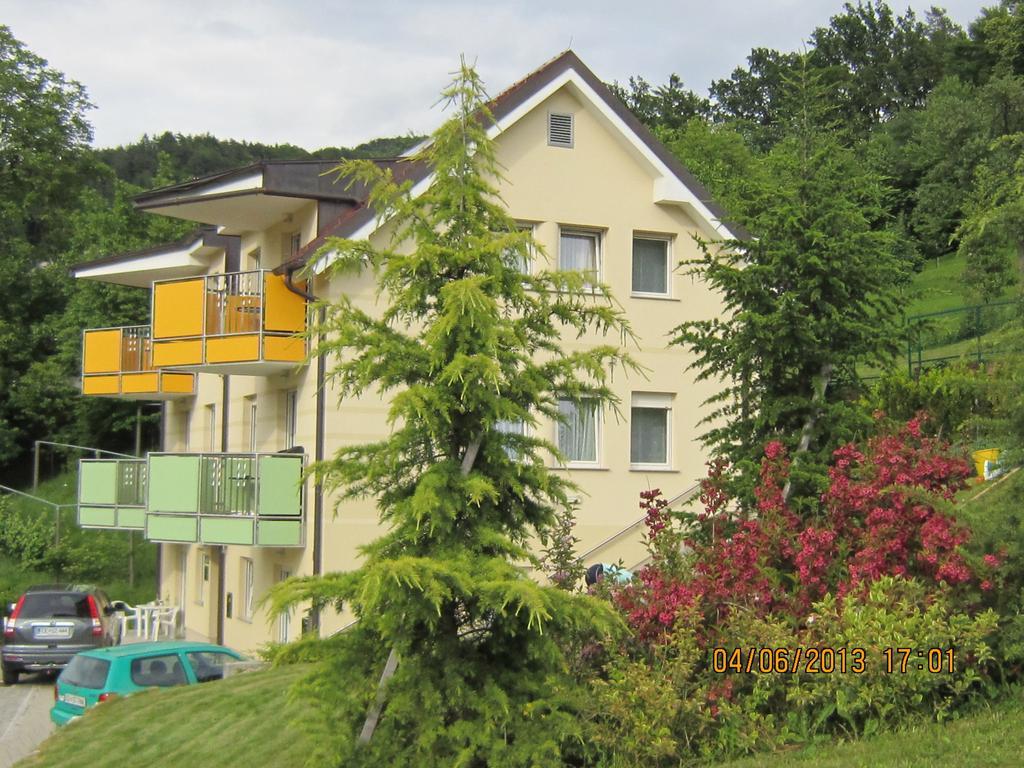 Apartments Veno Lasko Luaran gambar
